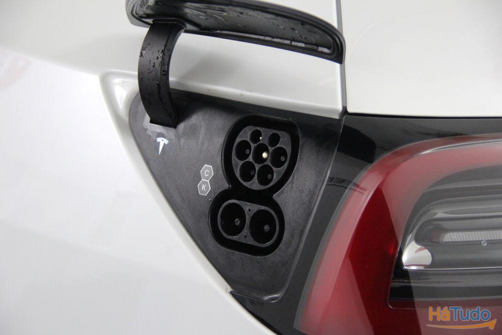 Tesla Model Y Tração Traseira Tesla Model Y Tração Traseira