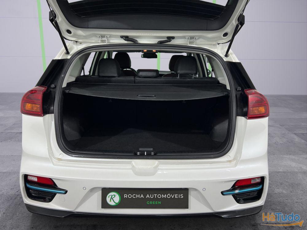Kia e-Niro 64kWh Kia e-Niro 64kWh