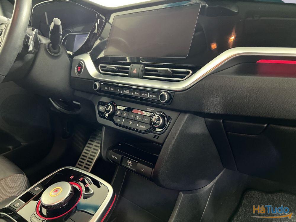 Kia e-Niro 64kWh Kia e-Niro 64kWh
