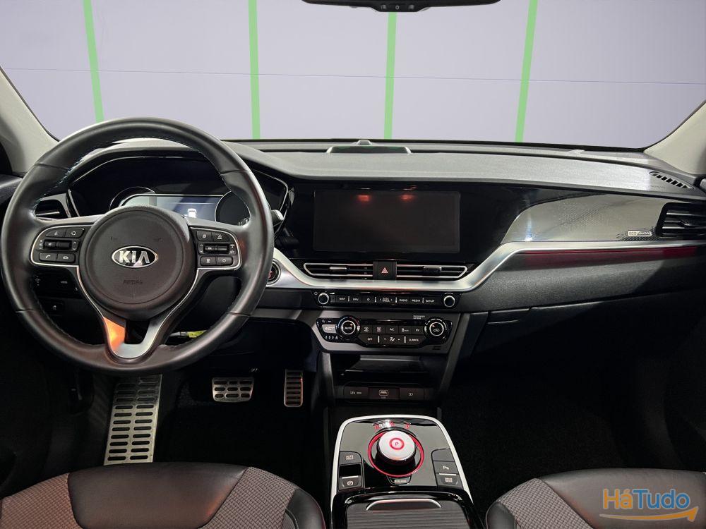 Kia e-Niro 64kWh Kia e-Niro 64kWh