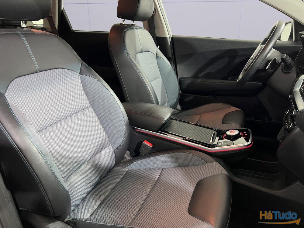 Kia e-Niro 64kWh Kia e-Niro 64kWh