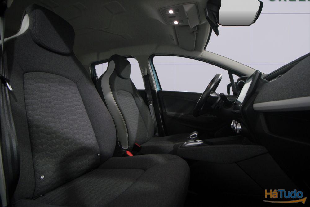 Renault Zoe (c/ Bateria) Z.E. 50 EXPERIENCE Renault Zoe (c/ Bateria) Z.E. 50 EXPERIENCE