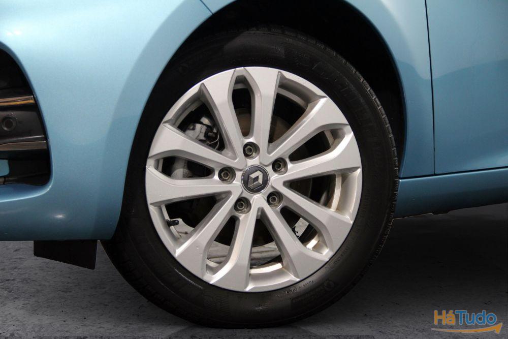 Renault Zoe (c/ Bateria) Z.E. 50 EXPERIENCE Renault Zoe (c/ Bateria) Z.E. 50 EXPERIENCE
