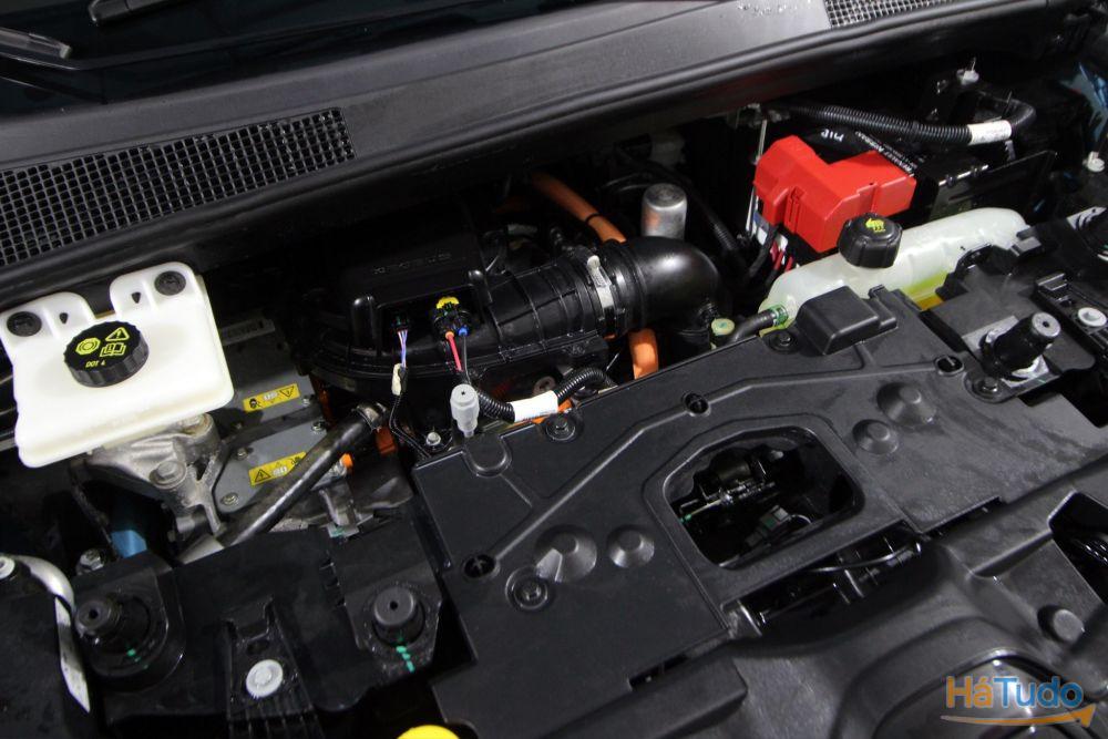 Renault Zoe (c/ Bateria) Z.E. 50 EXPERIENCE Renault Zoe (c/ Bateria) Z.E. 50 EXPERIENCE