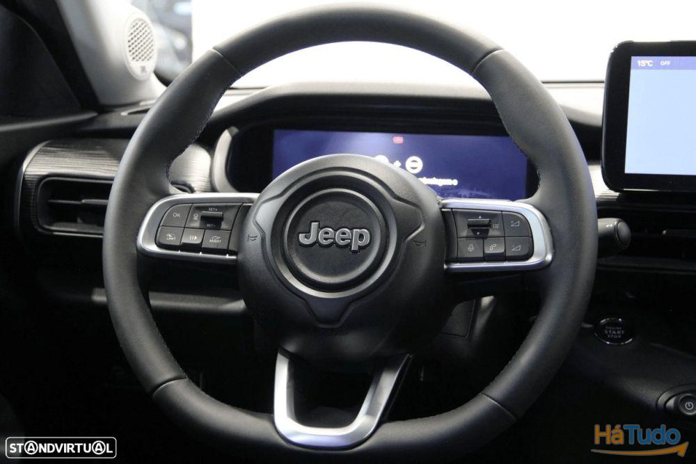 Jeep Avenger 1.2 GSE T3 Altitude Jeep Avenger 1.2 GSE T3 Altitude