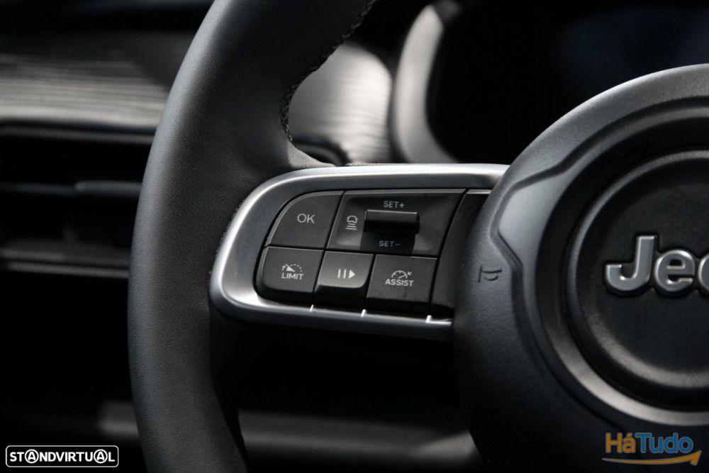 Jeep Avenger 1.2 GSE T3 Altitude Jeep Avenger 1.2 GSE T3 Altitude