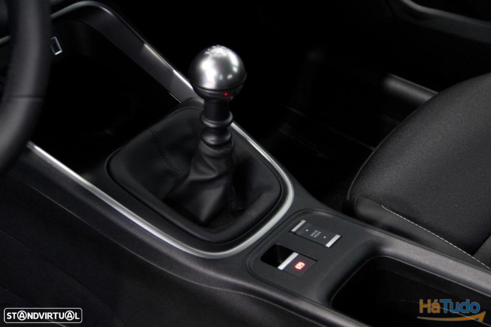 Jeep Avenger 1.2 GSE T3 Altitude Jeep Avenger 1.2 GSE T3 Altitude