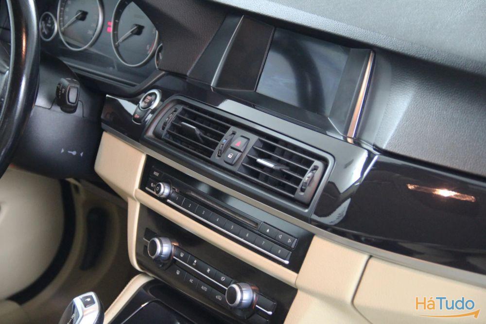 BMW 520 F11 BMW 520 F11