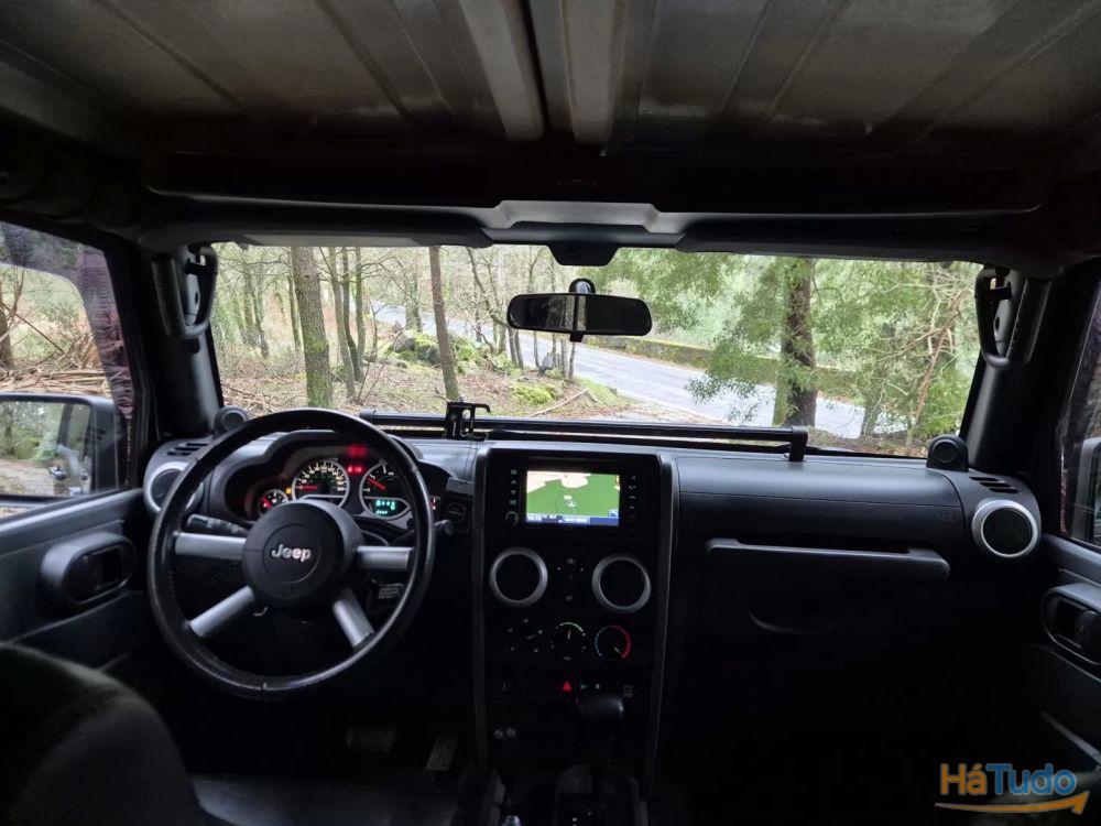 Jeep Wrangler Unlimited 2.8 CRD ATX Sahara Limited Jeep Wrangler Unlimited 2.8 CRD ATX Sahara Limited