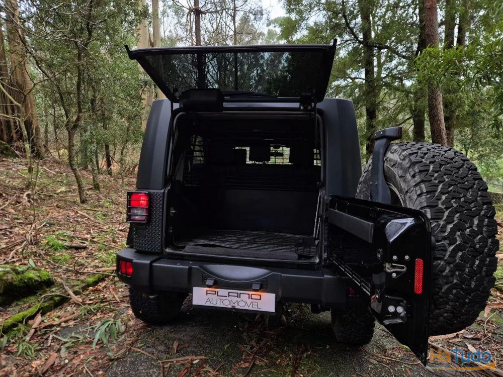 Jeep Wrangler Unlimited 2.8 CRD ATX Sahara Limited Jeep Wrangler Unlimited 2.8 CRD ATX Sahara Limited