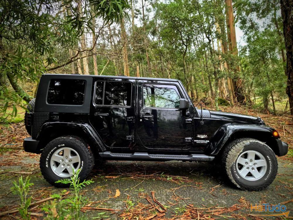 Jeep Wrangler Unlimited 2.8 CRD ATX Sahara Limited Jeep Wrangler Unlimited 2.8 CRD ATX Sahara Limited
