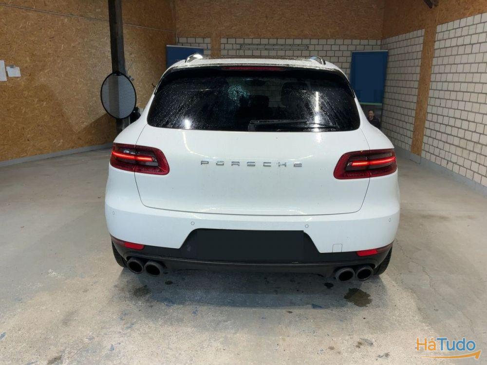 Porsche Macan 2.0 pdk Porsche Macan 2.0 pdk