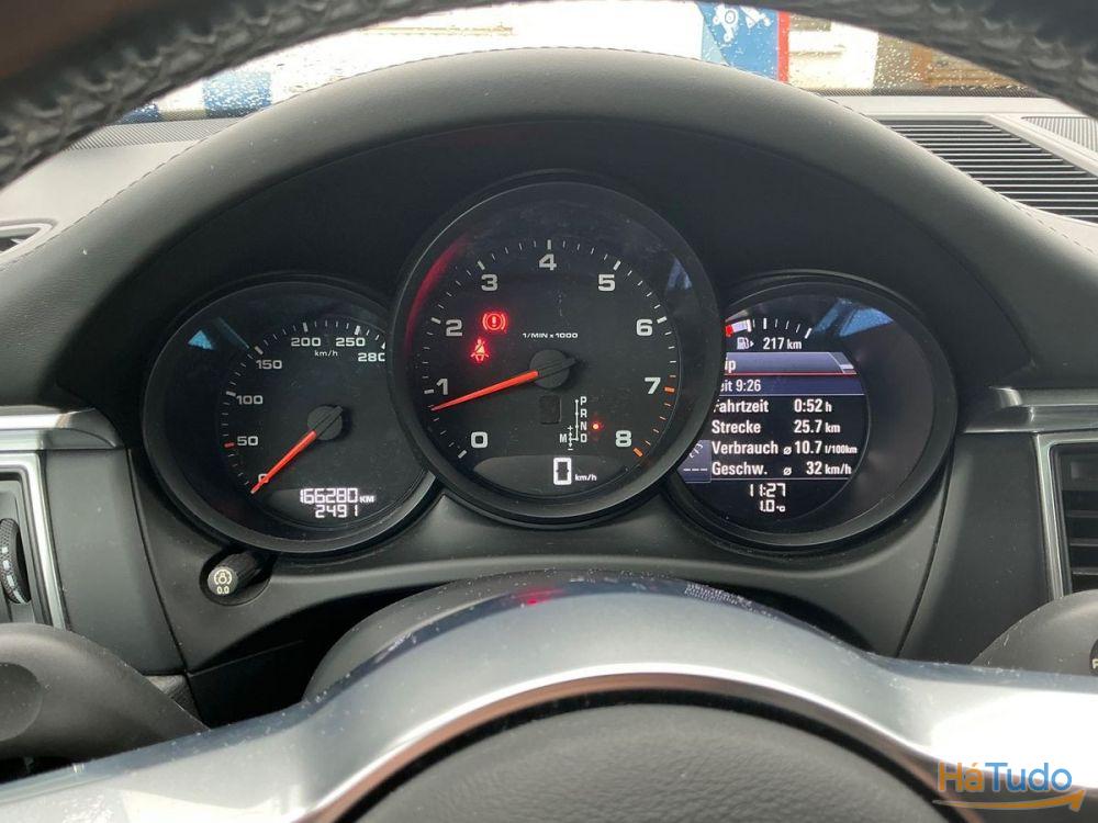Porsche Macan 2.0 pdk Porsche Macan 2.0 pdk