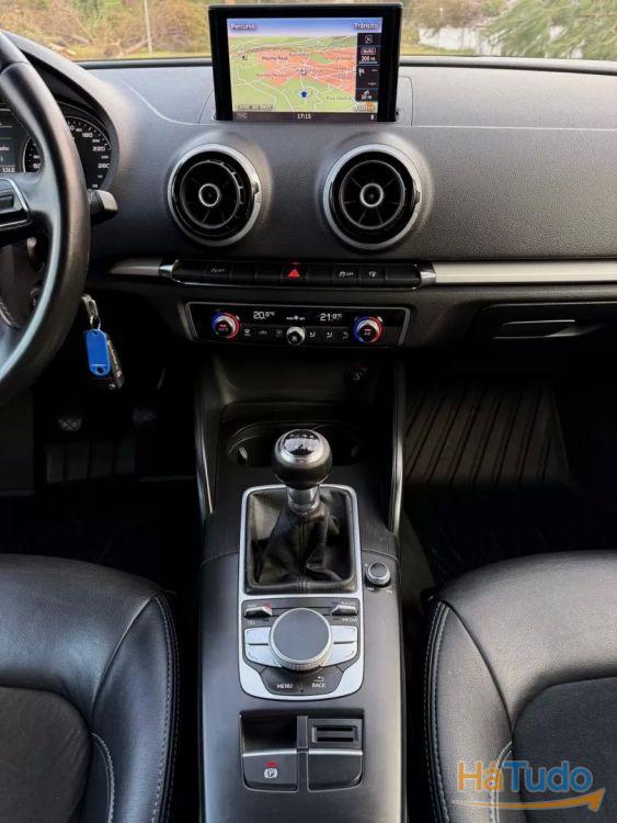 Audi A3 Sportback 1.6 TDI ultra Attraction Audi A3 Sportback 1.6 TDI ultra Attraction