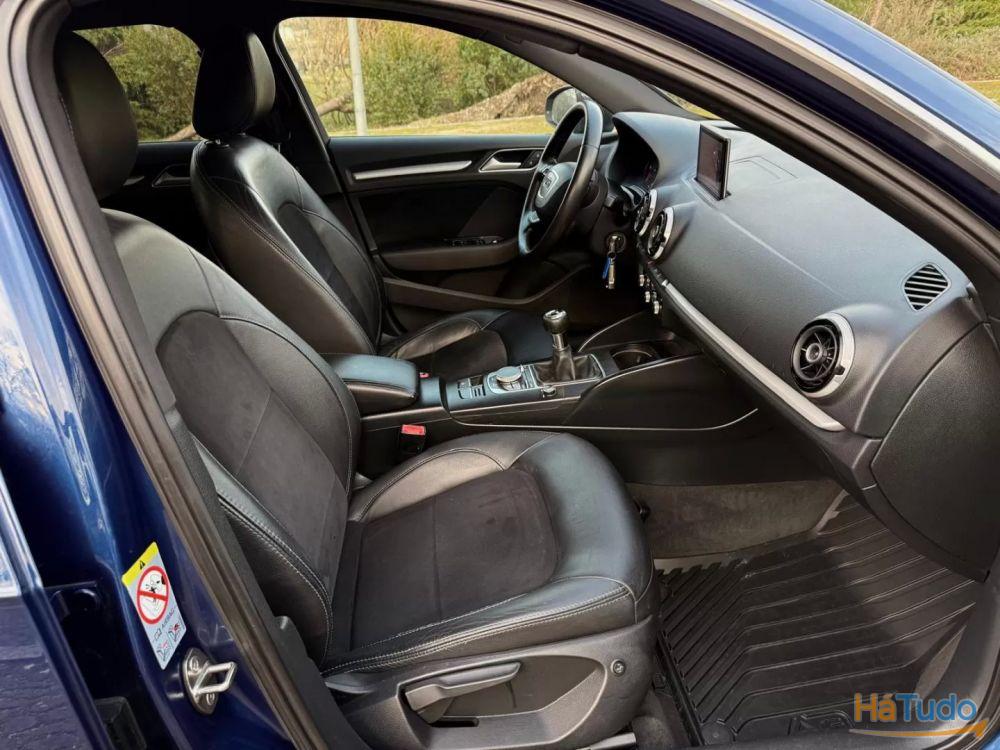 Audi A3 Sportback 1.6 TDI ultra Attraction Audi A3 Sportback 1.6 TDI ultra Attraction