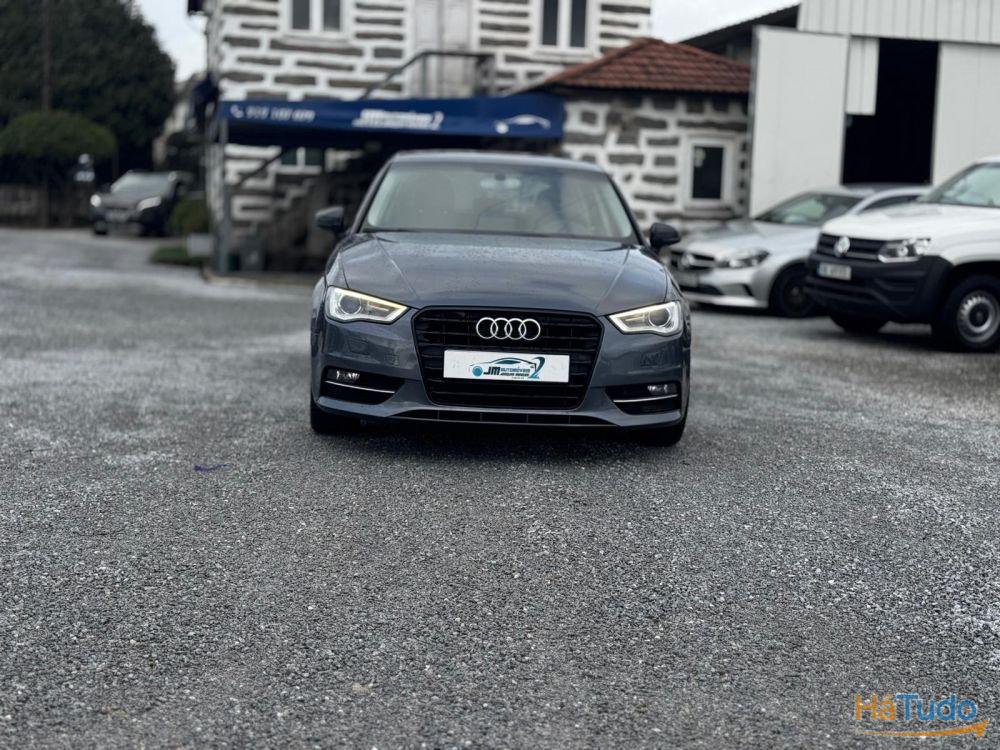 Audi A3 Sportback 1.6 TDi Advance Audi A3 Sportback 1.6 TDi Advance