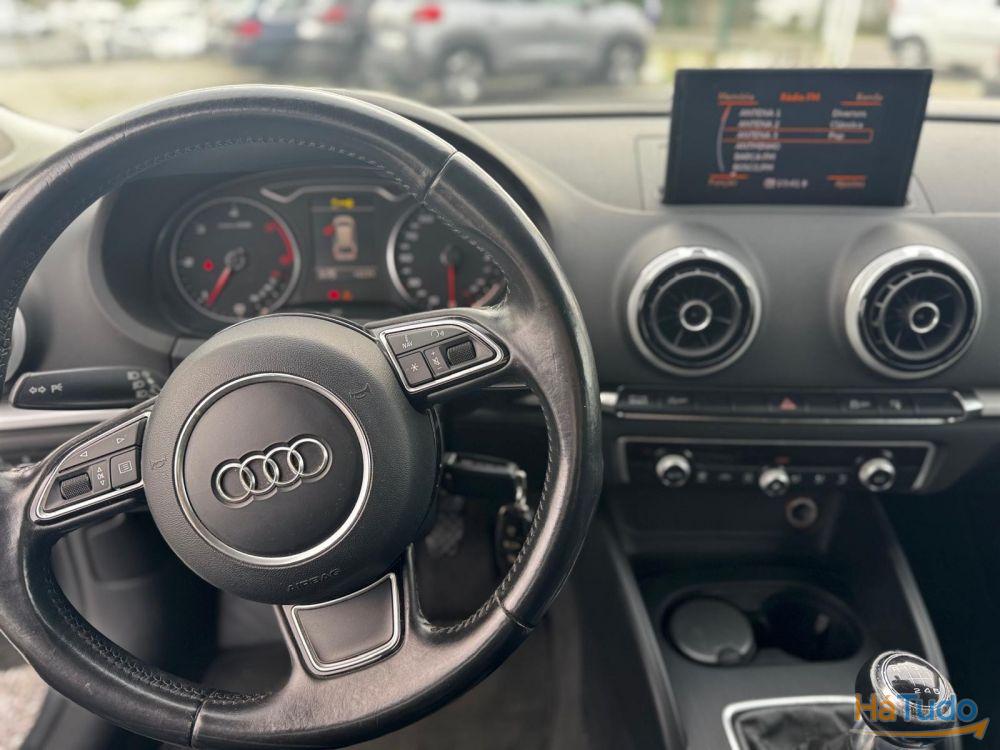 Audi A3 Sportback 1.6 TDi Advance Audi A3 Sportback 1.6 TDi Advance