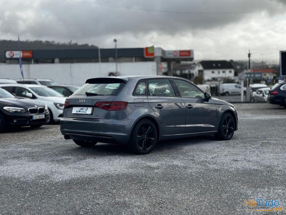 Audi A3 Sportback 1.6 TDi Advance Audi A3 Sportback 1.6 TDi Advance