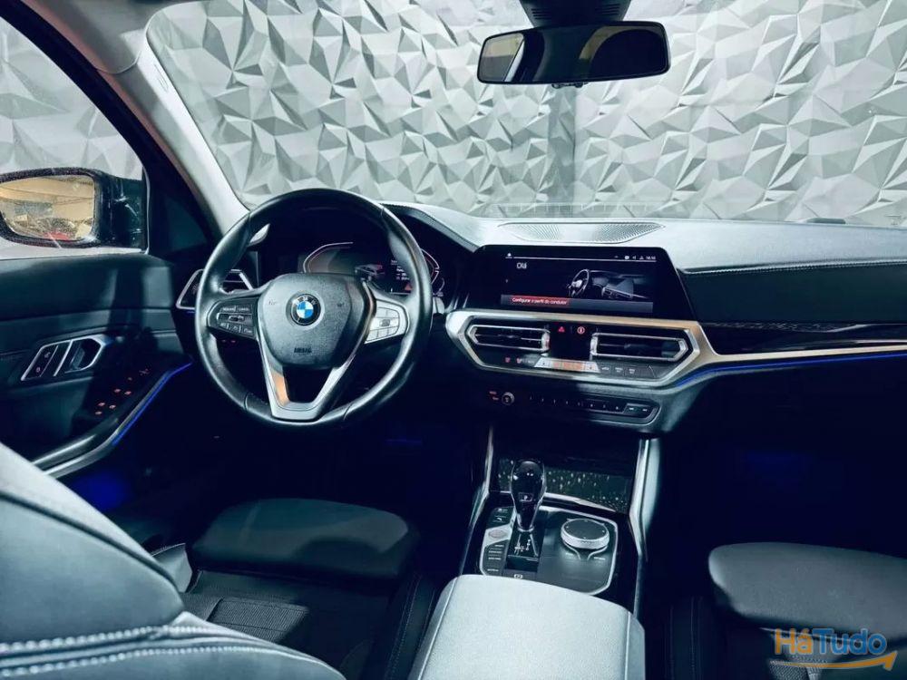 BMW 318 d Touring Line Sport Auto BMW 318 d Touring Line Sport Auto
