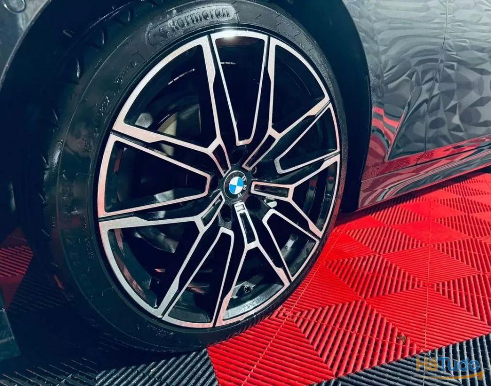 BMW 318 d Touring Line Sport Auto BMW 318 d Touring Line Sport Auto