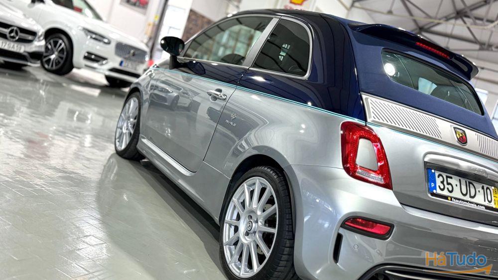 Abarth 695C 1.4 T-Jet Rivale MTA Abarth 695C 1.4 T-Jet Rivale MTA