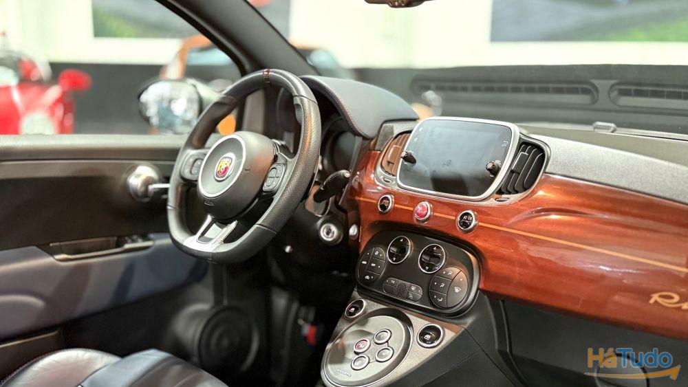 Abarth 695C 1.4 T-Jet Rivale MTA Abarth 695C 1.4 T-Jet Rivale MTA