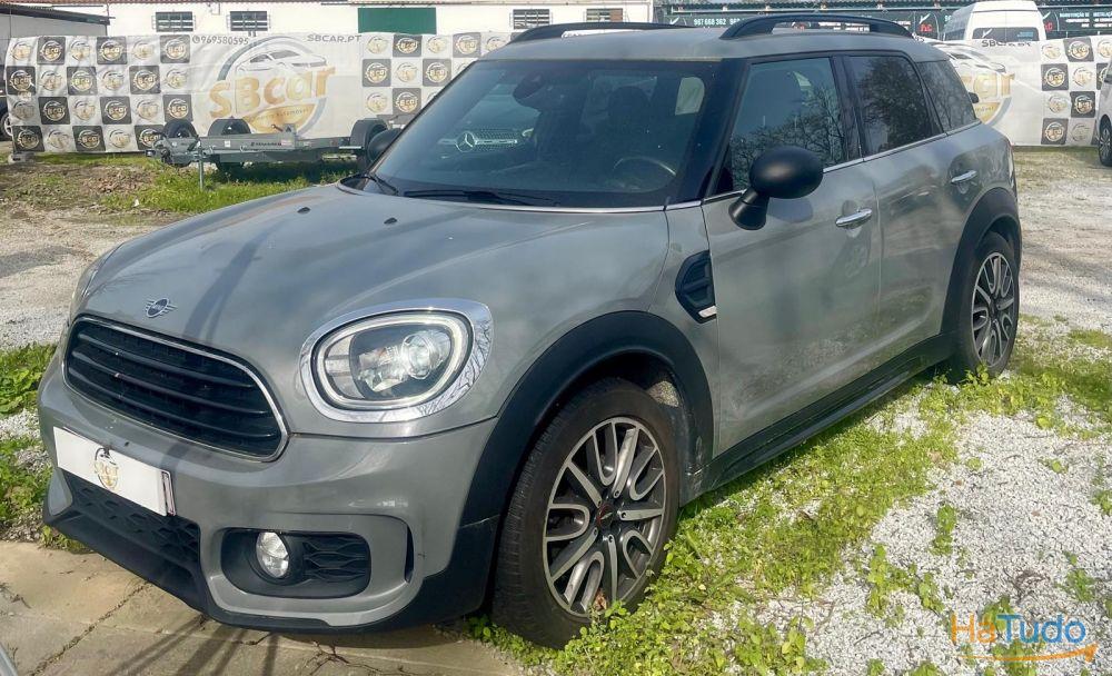 MINI Countryman Cooper D John Cooper Works Auto MINI Countryman Cooper D John Cooper Works Auto