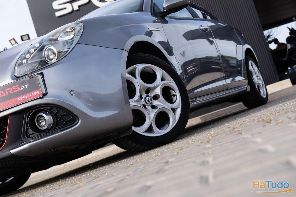 Alfa Romeo Giulietta 1.6 JTDM Sport TCT Alfa Romeo Giulietta 1.6 JTDM Sport TCT