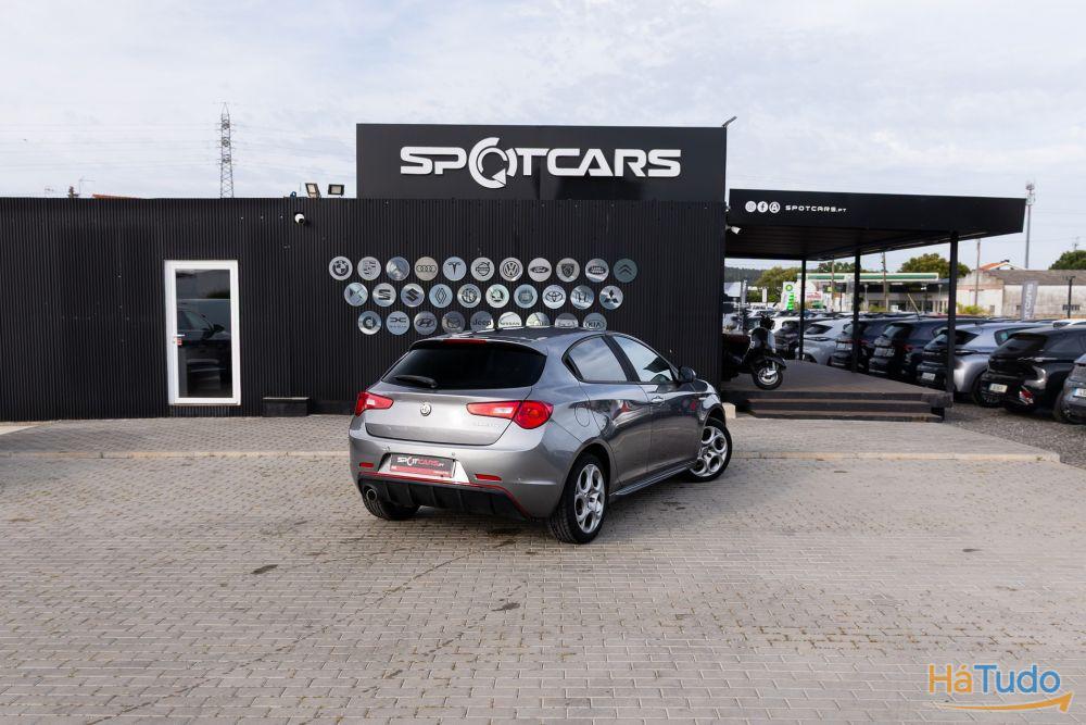 Alfa Romeo Giulietta 1.6 JTDM Sport TCT Alfa Romeo Giulietta 1.6 JTDM Sport TCT