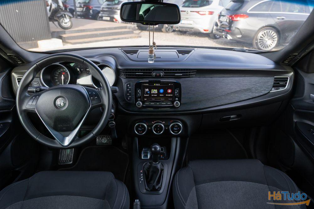 Alfa Romeo Giulietta 1.6 JTDM Sport TCT Alfa Romeo Giulietta 1.6 JTDM Sport TCT