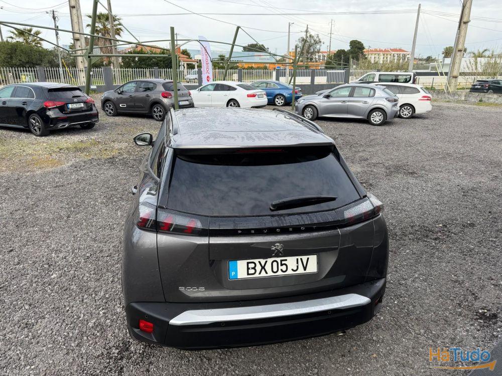 Peugeot 2008 1.5 BlueHDi Allure Pack Peugeot 2008 1.5 BlueHDi Allure Pack