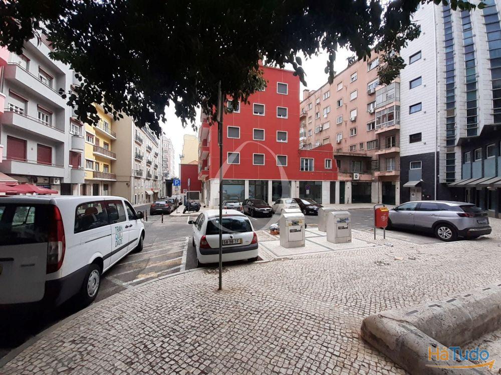Loja com 270 m2 na freguesia de Santo António em Lisboa Loja com 270 m2 na freguesia de Santo António em Lisboa