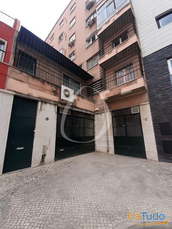 Loja com 270 m2 na freguesia de Santo António em Lisboa Loja com 270 m2 na freguesia de Santo António em Lisboa