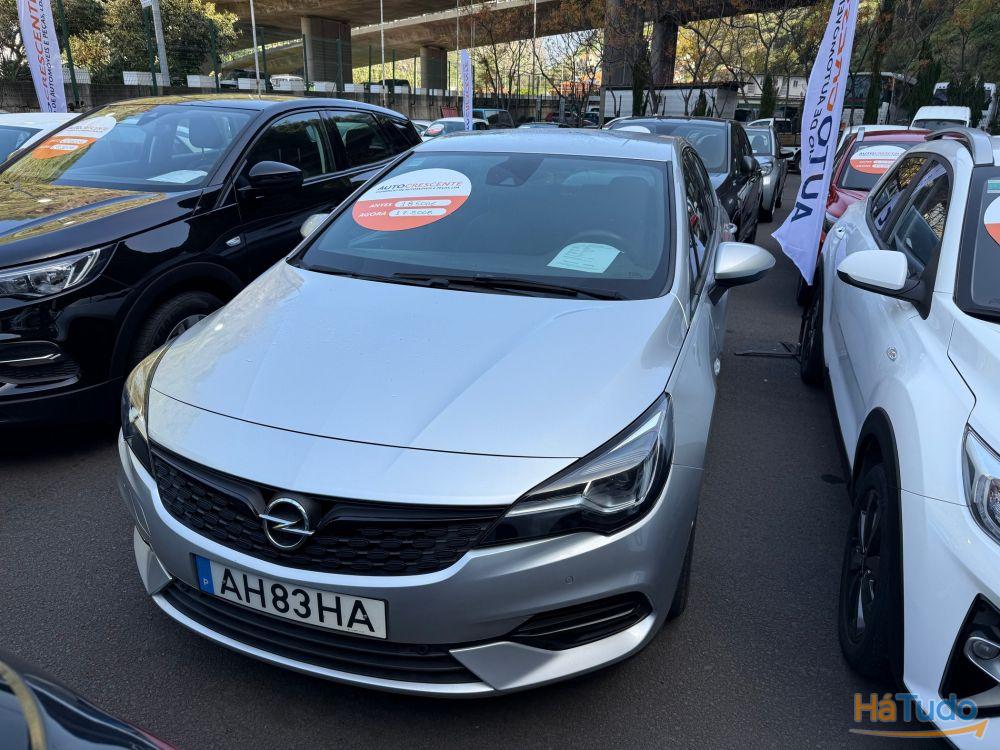 Opel Astra 1.2 T Ultimate S/S Opel Astra 1.2 T Ultimate S/S