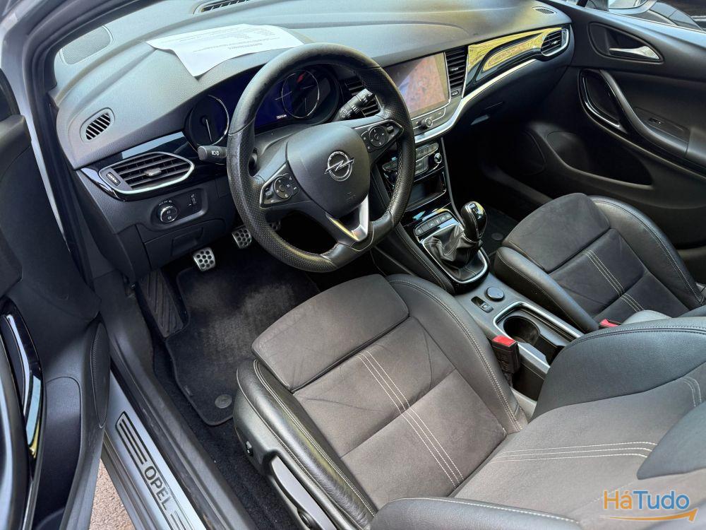 Opel Astra 1.2 T Ultimate S/S Opel Astra 1.2 T Ultimate S/S