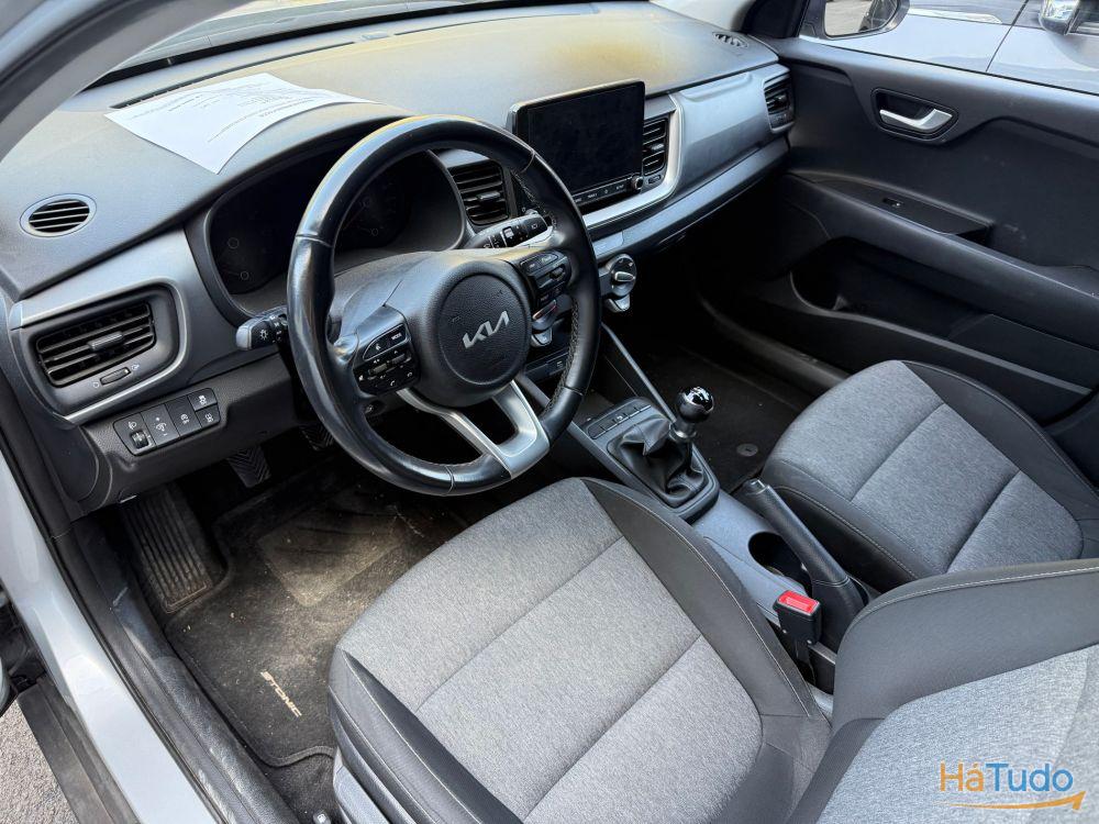 Kia Stonic 1.2Cc Kia Stonic 1.2Cc