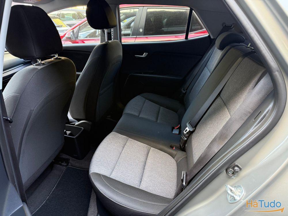 Kia Stonic 1.2 Dynamic Kia Stonic 1.2 Dynamic