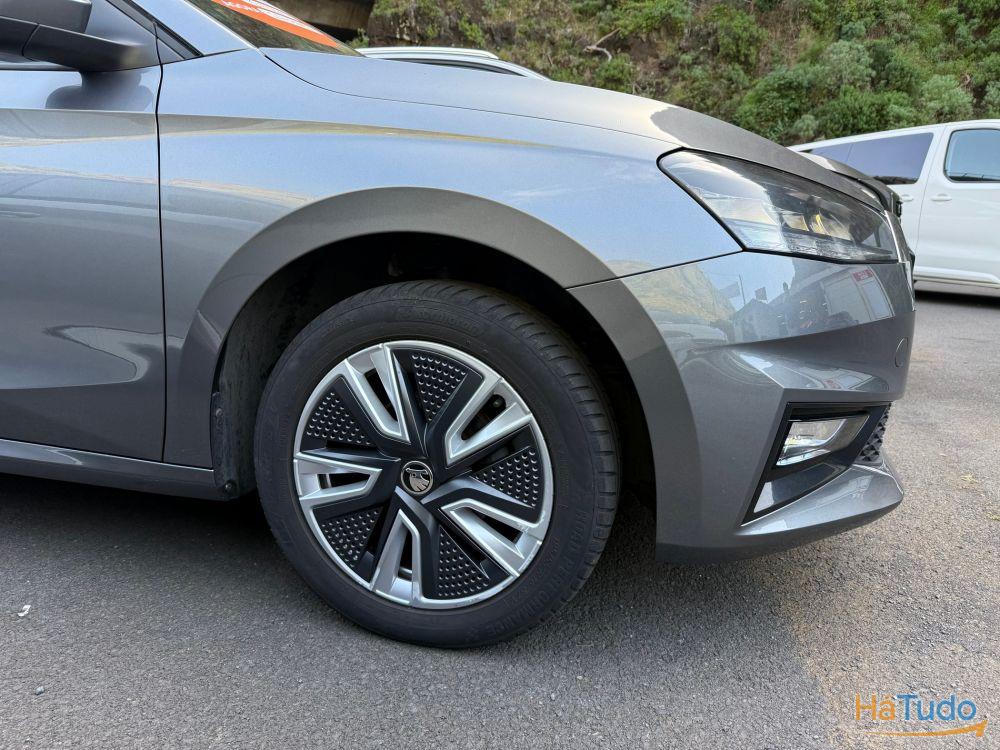 Skoda Fabia 1.0 TSI Ambition Skoda Fabia 1.0 TSI Ambition