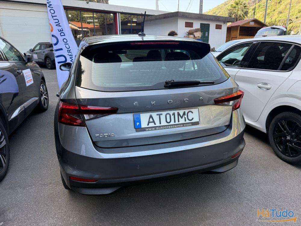Skoda Fabia 1.0 TSI Ambition Skoda Fabia 1.0 TSI Ambition