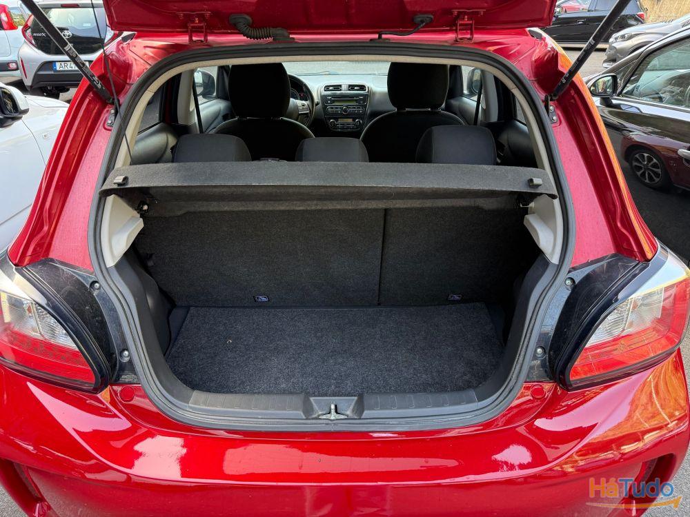 Mitsubishi Space Star 1.2 Intense CVT Mitsubishi Space Star 1.2 Intense CVT