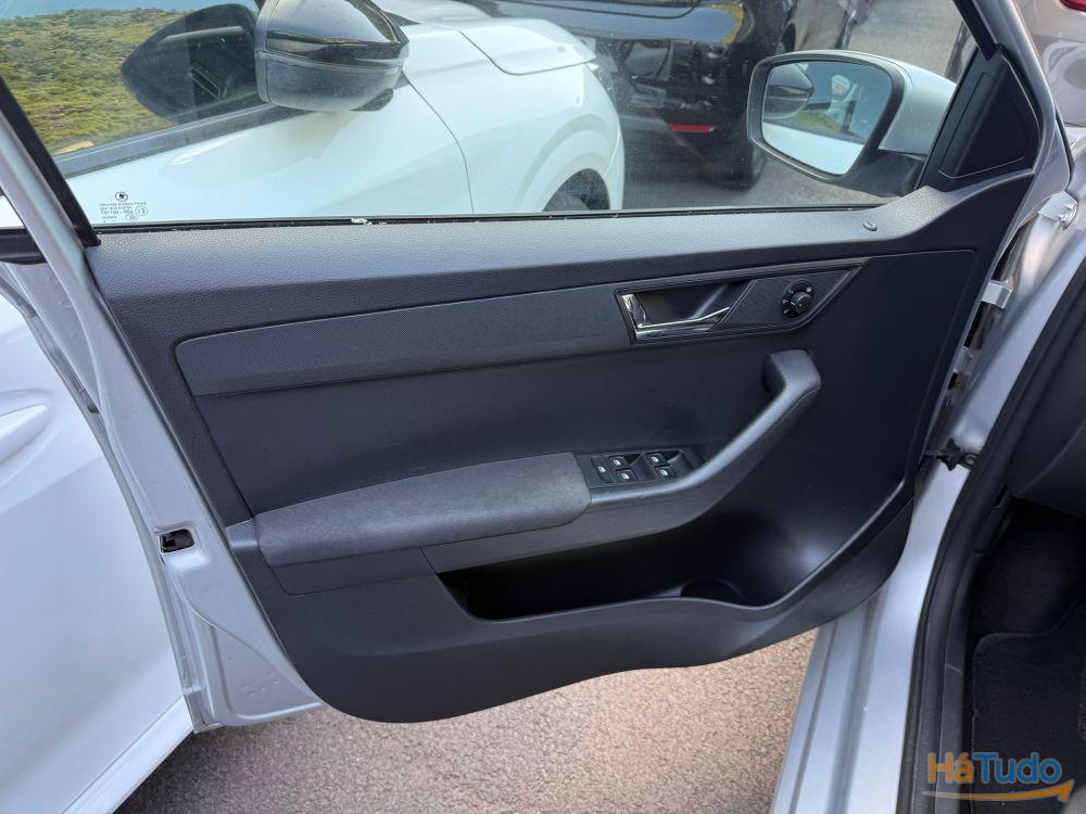 Skoda Fabia 1.0 Active Skoda Fabia 1.0 Active