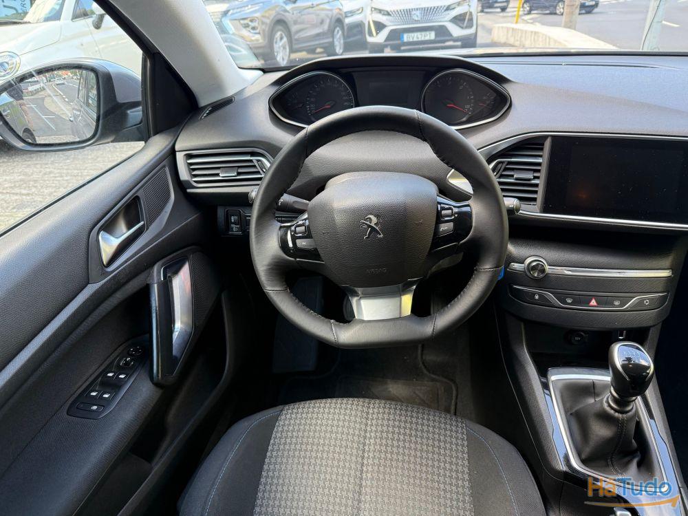 Peugeot 308 1.5 BlueHDi Active Peugeot 308 1.5 BlueHDi Active