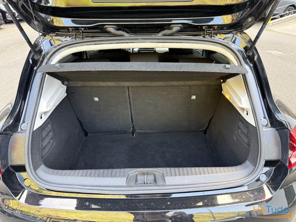 Renault Clio 1.0 TCe Equilibre Renault Clio 1.0 TCe Equilibre