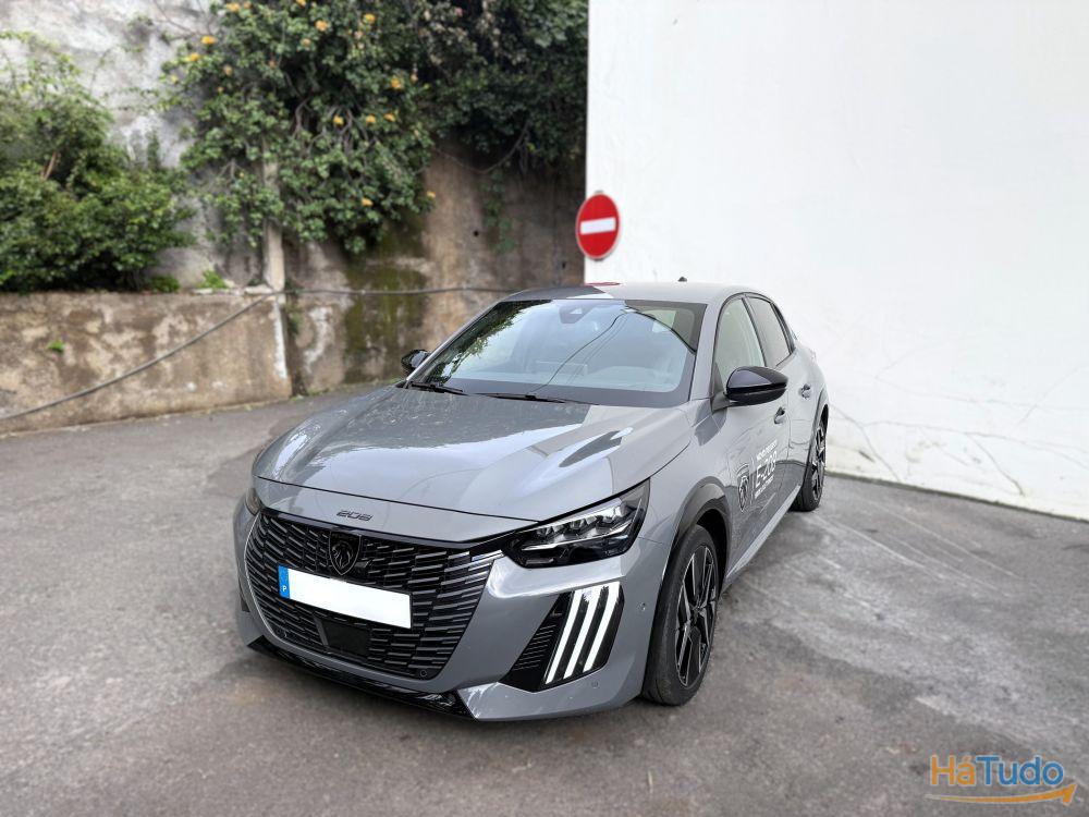 Peugeot e-208 51 kWh GT Peugeot e-208 51 kWh GT