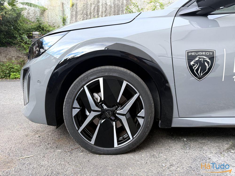 Peugeot e-208 51 kWh GT Peugeot e-208 51 kWh GT
