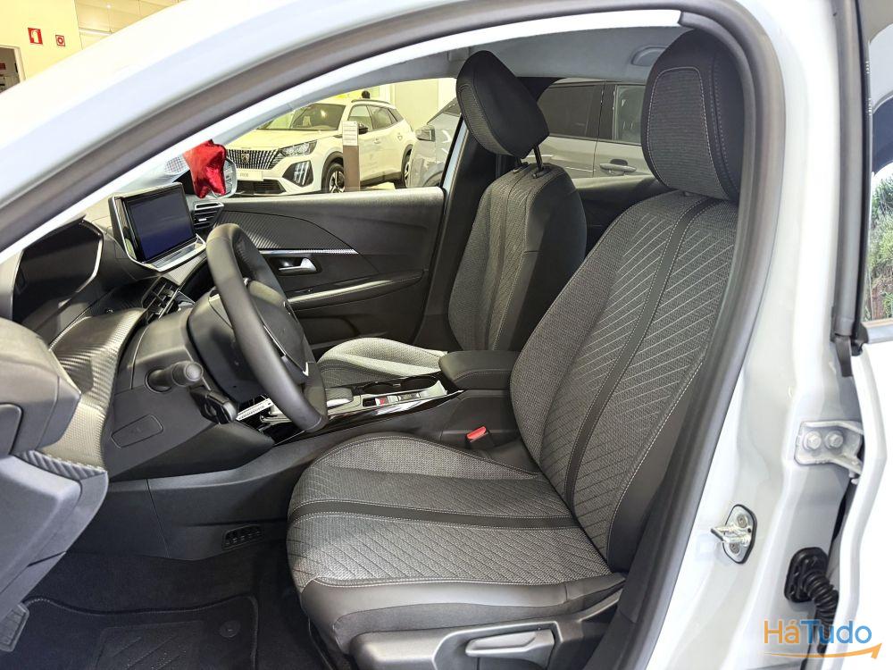 Peugeot e-208 51 kWh Allure Peugeot e-208 51 kWh Allure
