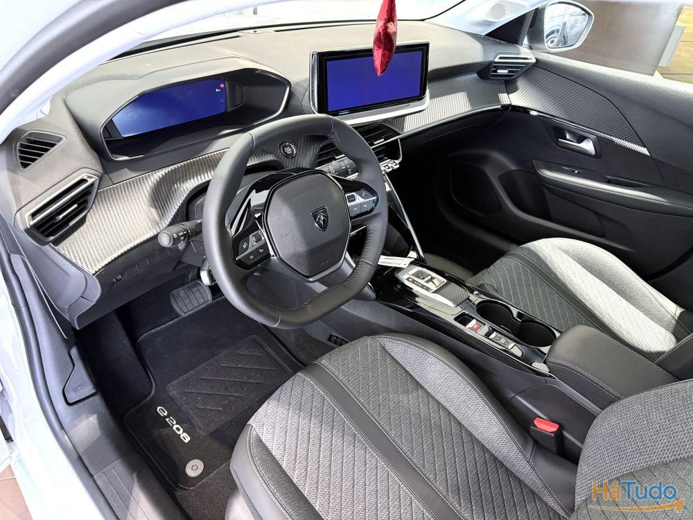 Peugeot e-208 51 kWh Allure Peugeot e-208 51 kWh Allure