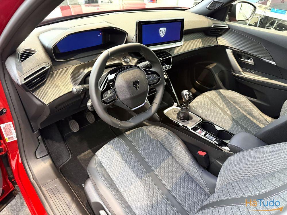 Peugeot 2008 1.2 Allure Peugeot 2008 1.2 Allure