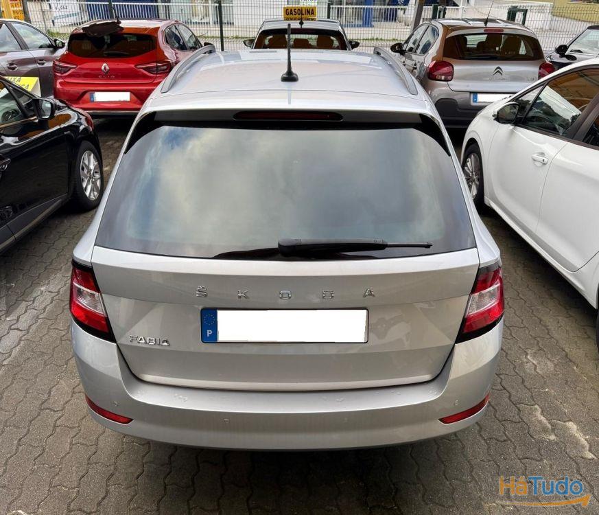 Skoda Fabia Break 1.0 TSI Style DSG Skoda Fabia Break 1.0 TSI Style DSG
