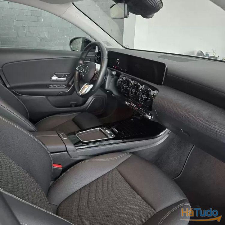 Mercedes-Benz A 200 Standard Mercedes-Benz A 200 Standard